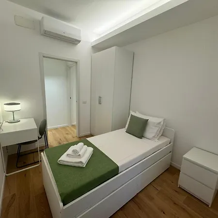 Pearl In Portuense Apartment